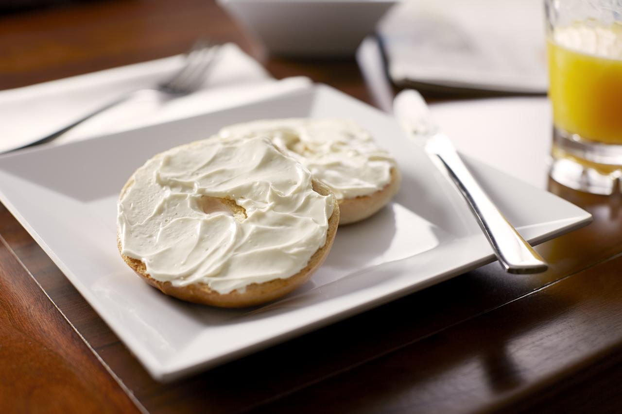Hyatt Place Warwick/Providence Airport Bagian luar foto