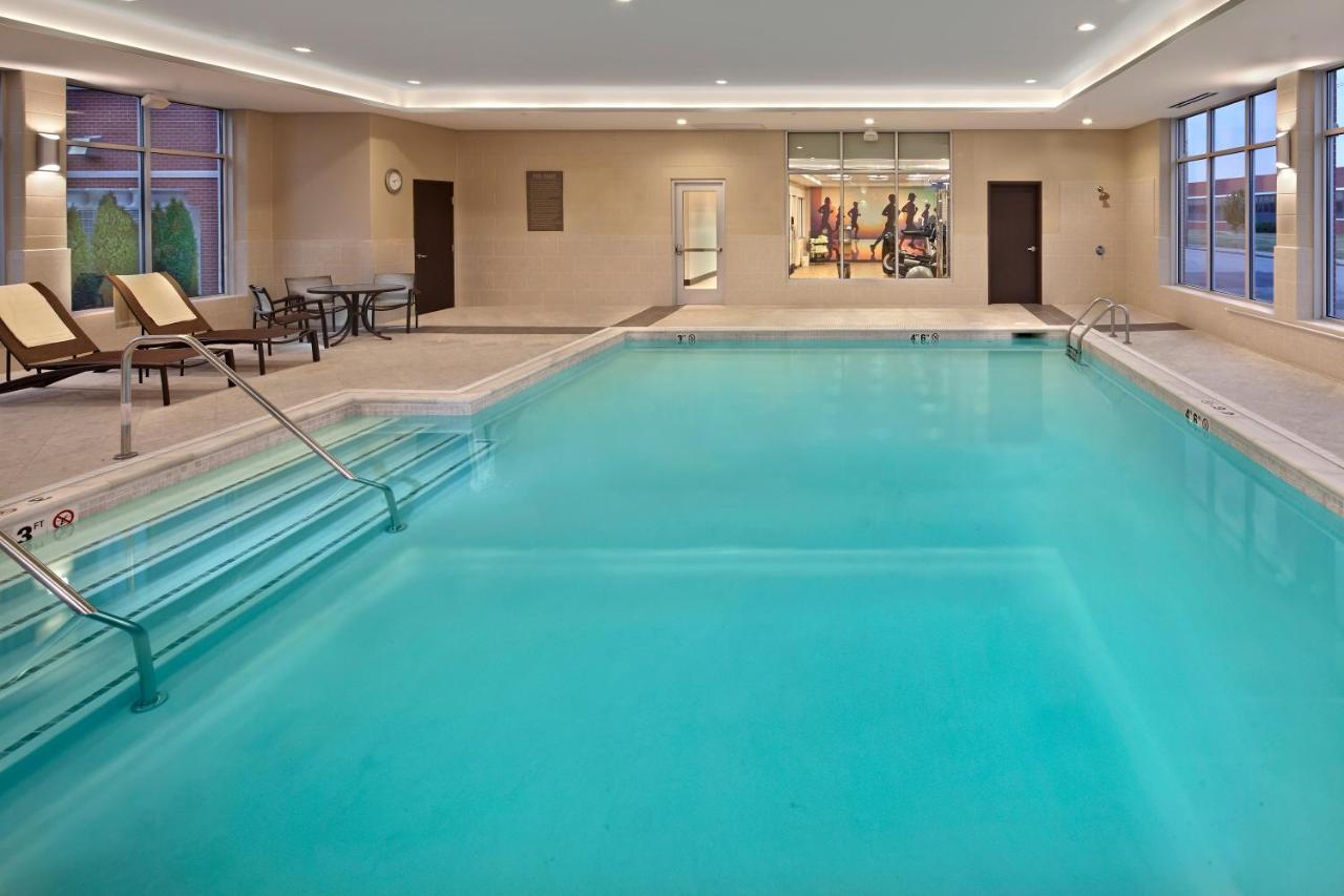 Hyatt Place Warwick/Providence Airport Bagian luar foto