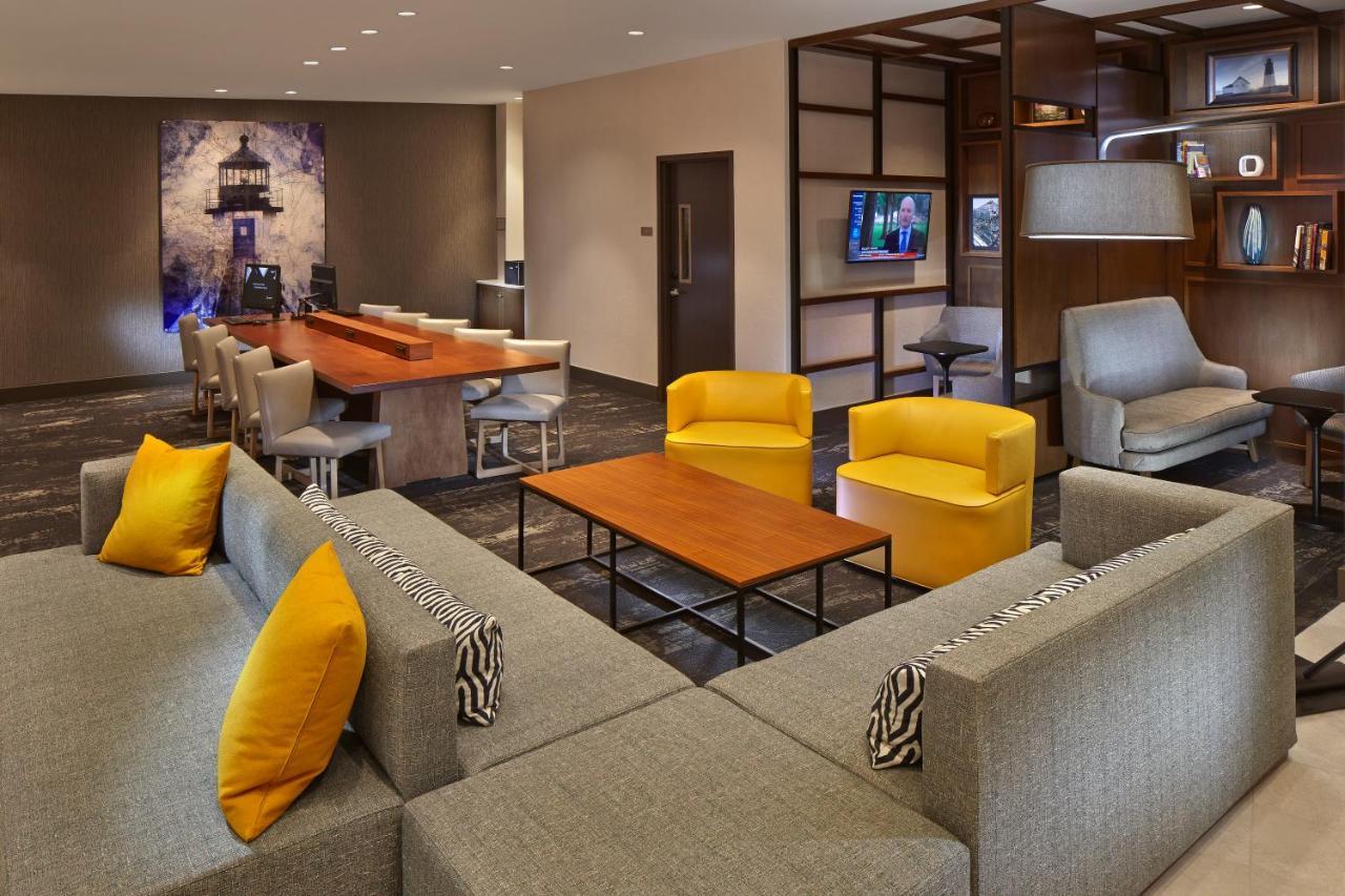 Hyatt Place Warwick/Providence Airport Bagian luar foto