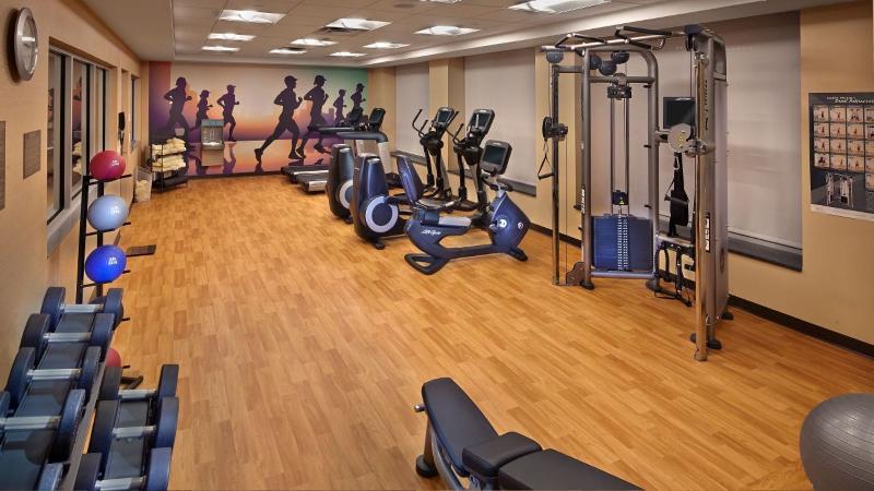 Hyatt Place Warwick/Providence Airport Bagian luar foto